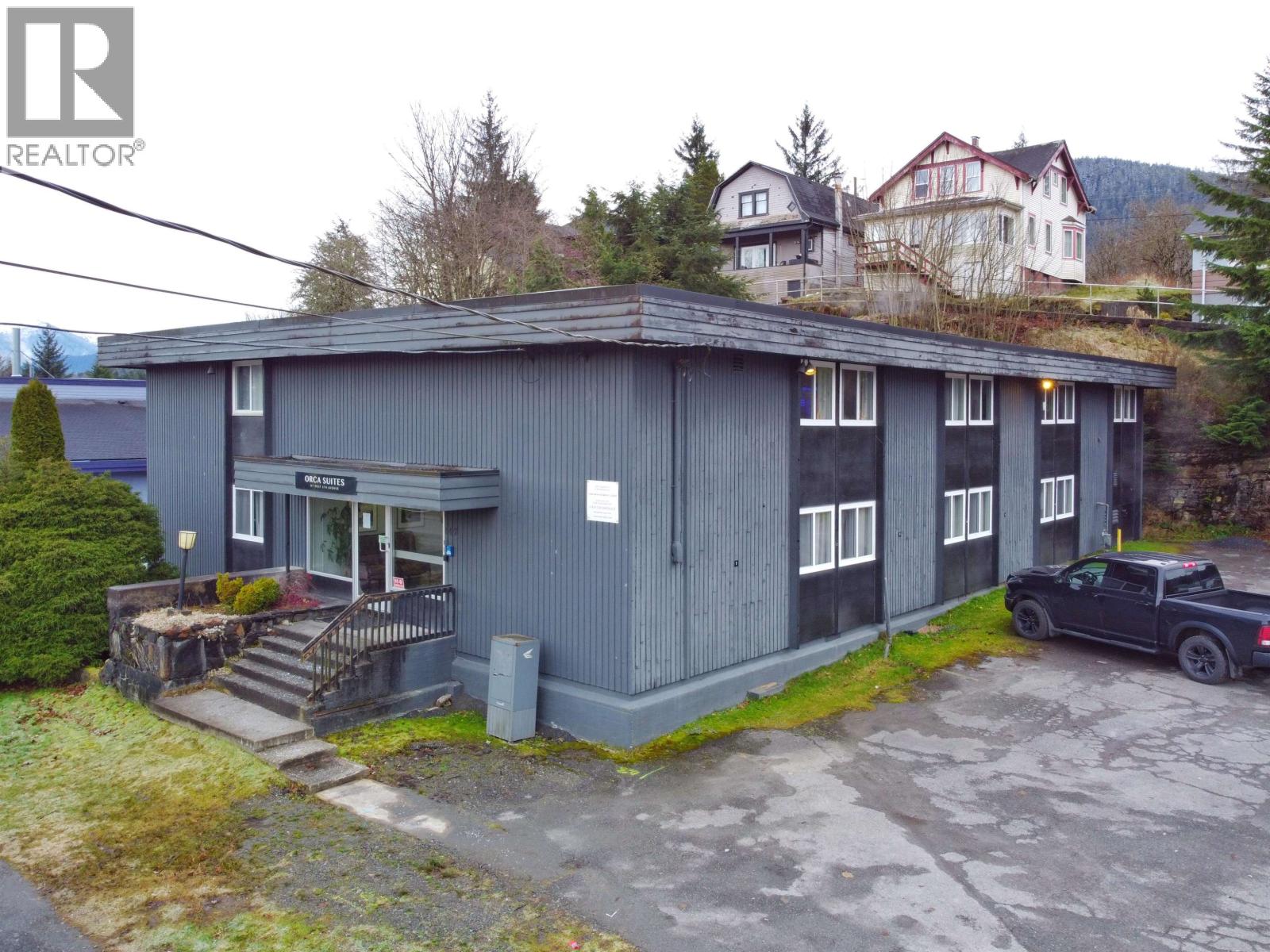 147-215 W 6TH AVENUE - 11