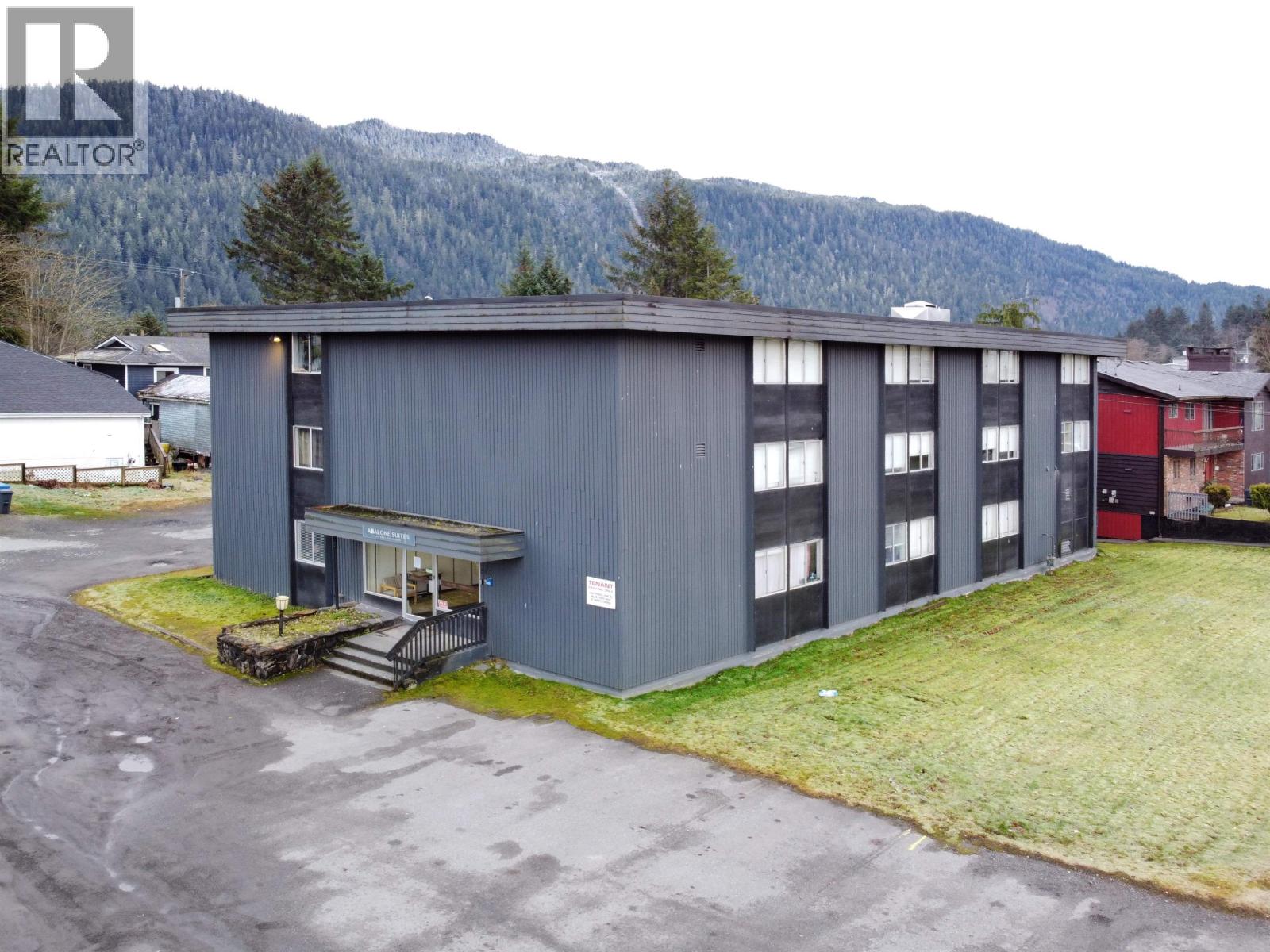 147-215 W 6TH AVENUE - 13