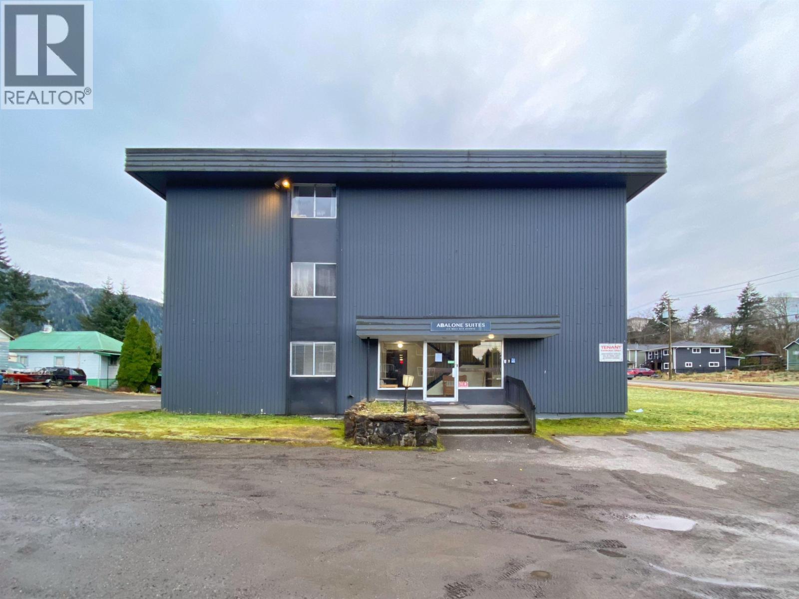 147-215 W 6TH AVENUE - 9