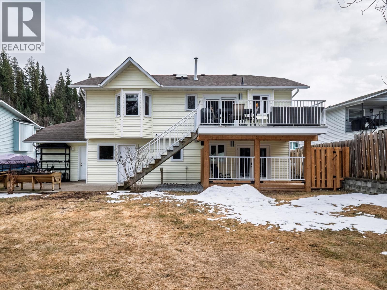 1906 CLEARWOOD CRESCENT - 27