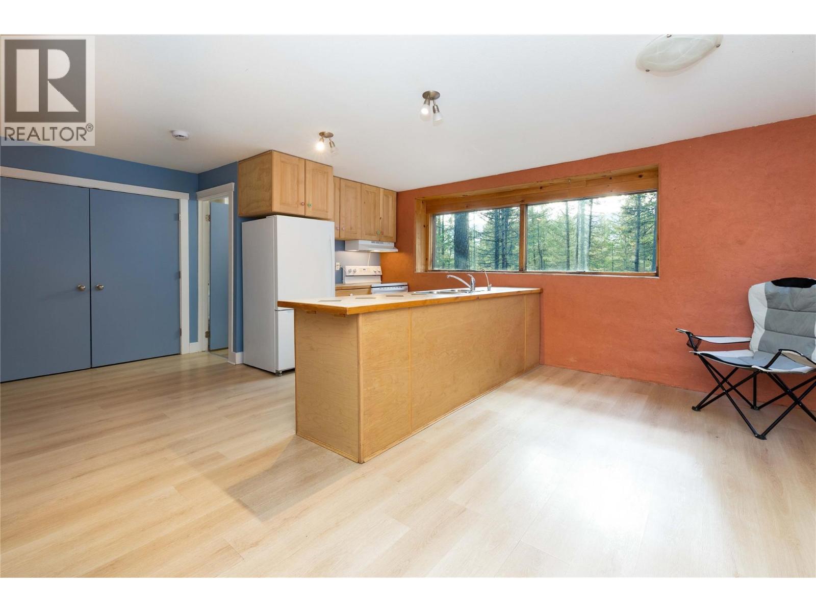  3230 Salmon River Road, Salmon Arm