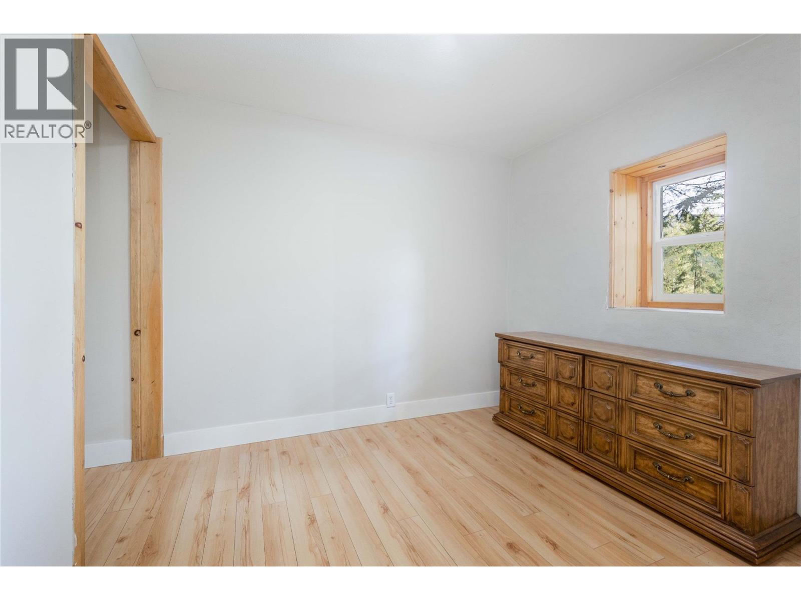  3230 Salmon River Road, Salmon Arm