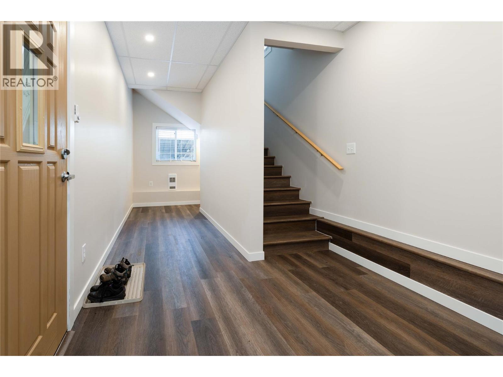  3230 Salmon River Road, Salmon Arm