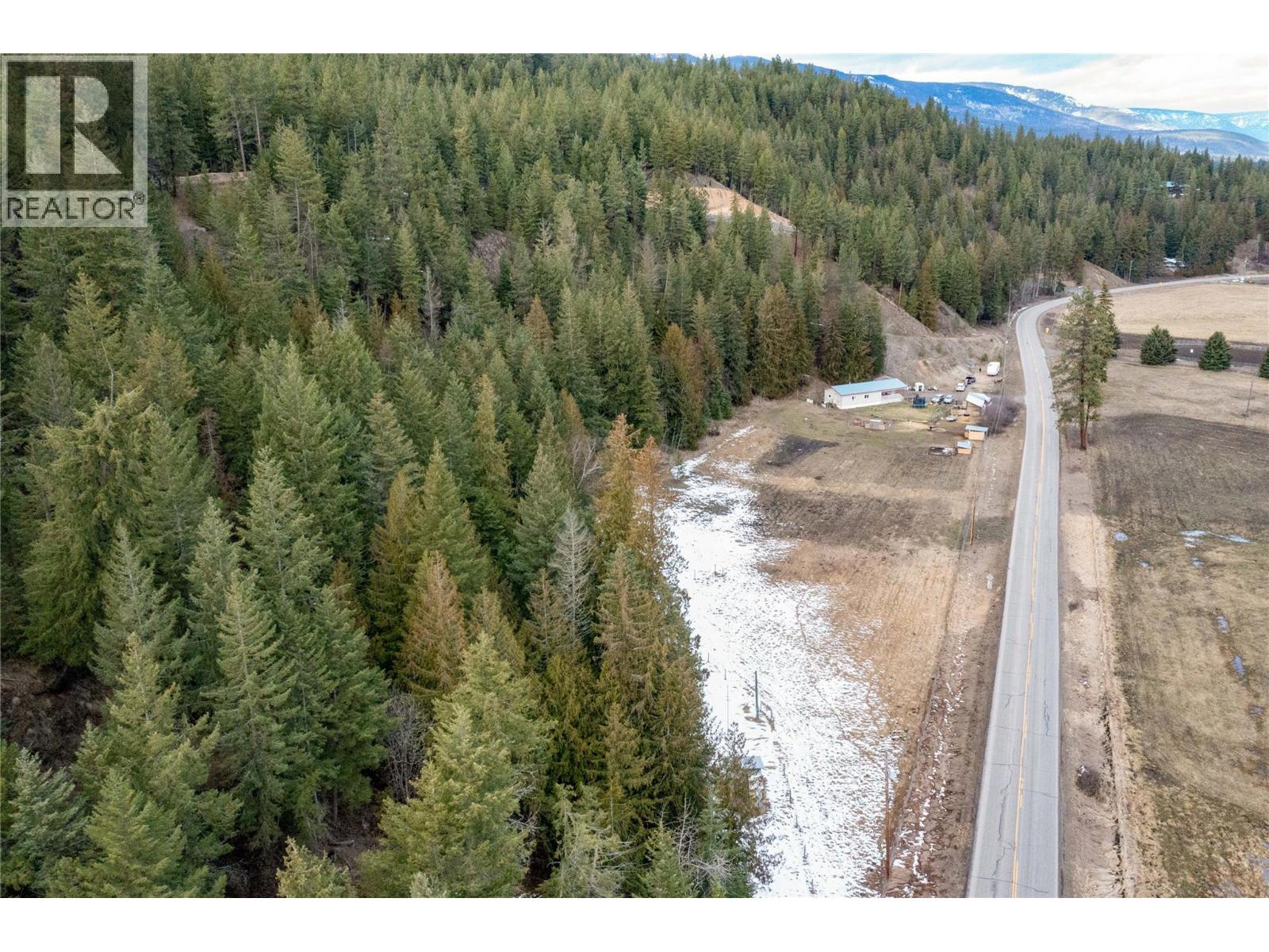  3230 Salmon River Road, Salmon Arm