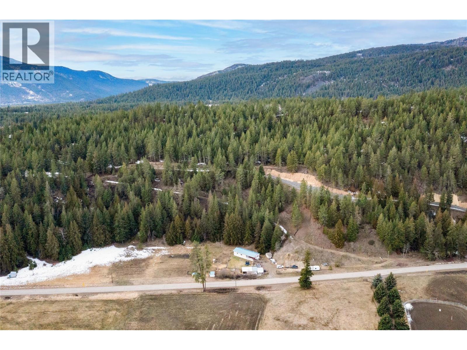  3230 Salmon River Road, Salmon Arm