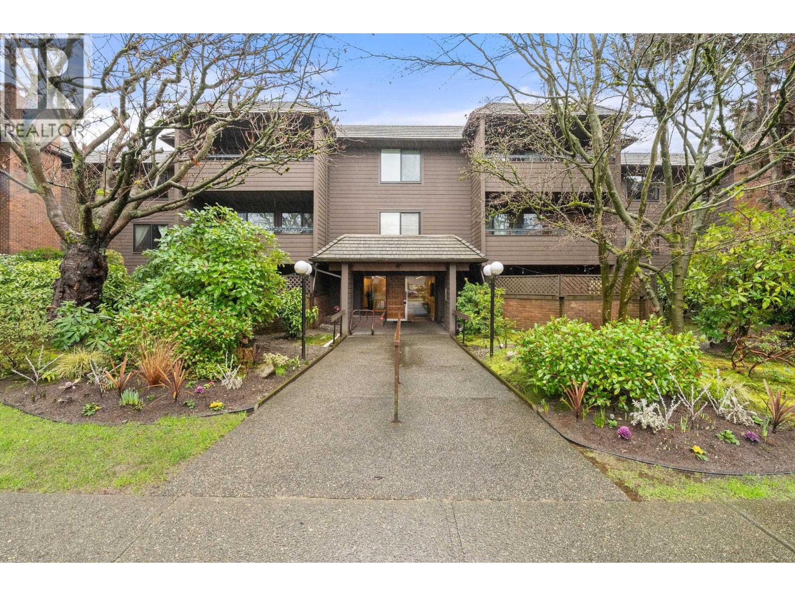 209 1720 12TH Avenue - main photo