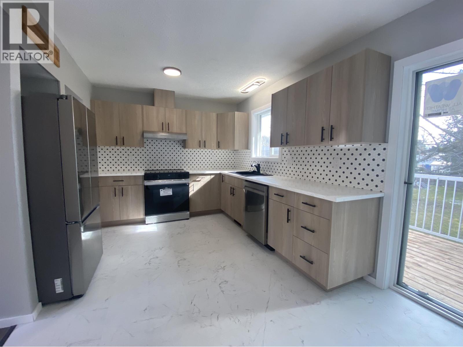 4615 TUCK Avenue, Terrace