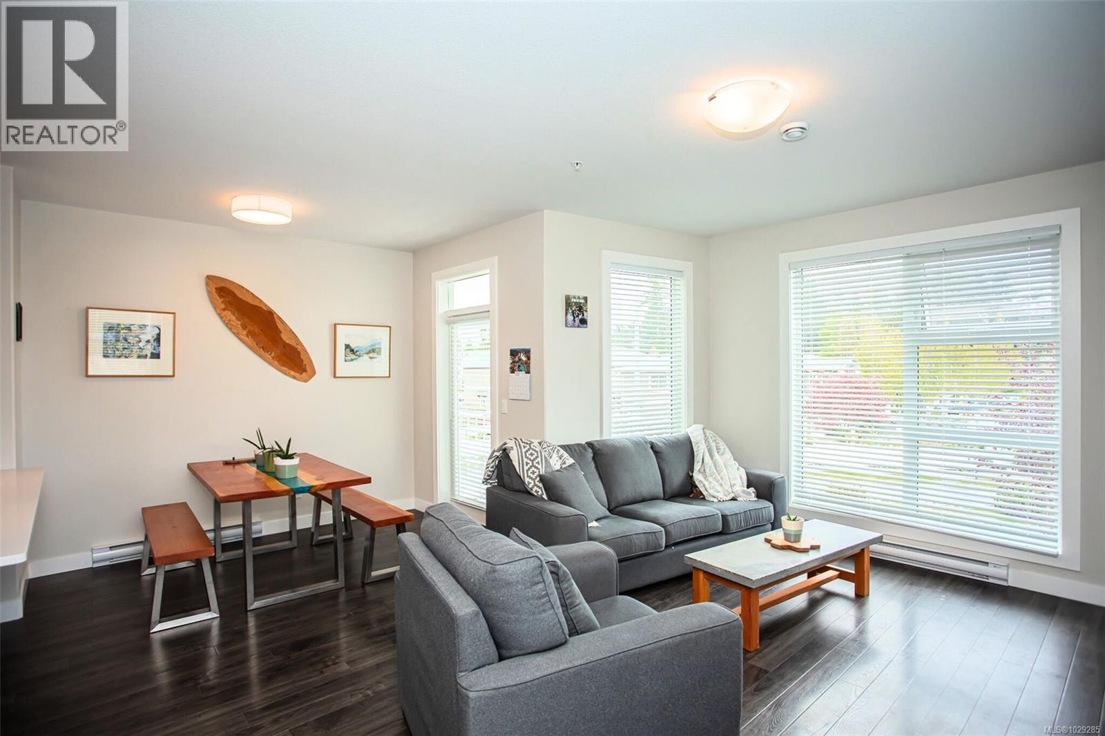 #106 1800 SUMMERHILL PL - 7