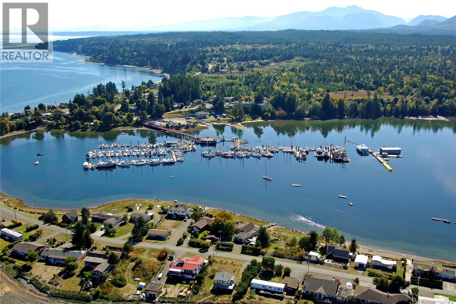 Lot B Island Hwy W — photo 32