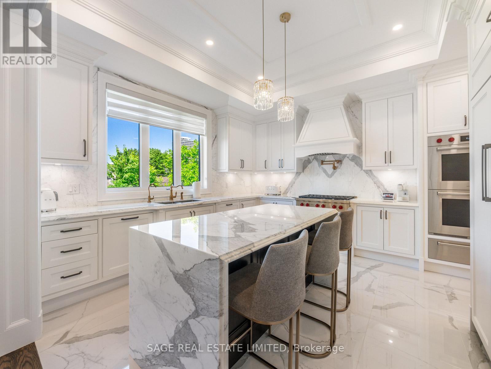 17 DANIEL COZENS COURT - 16
