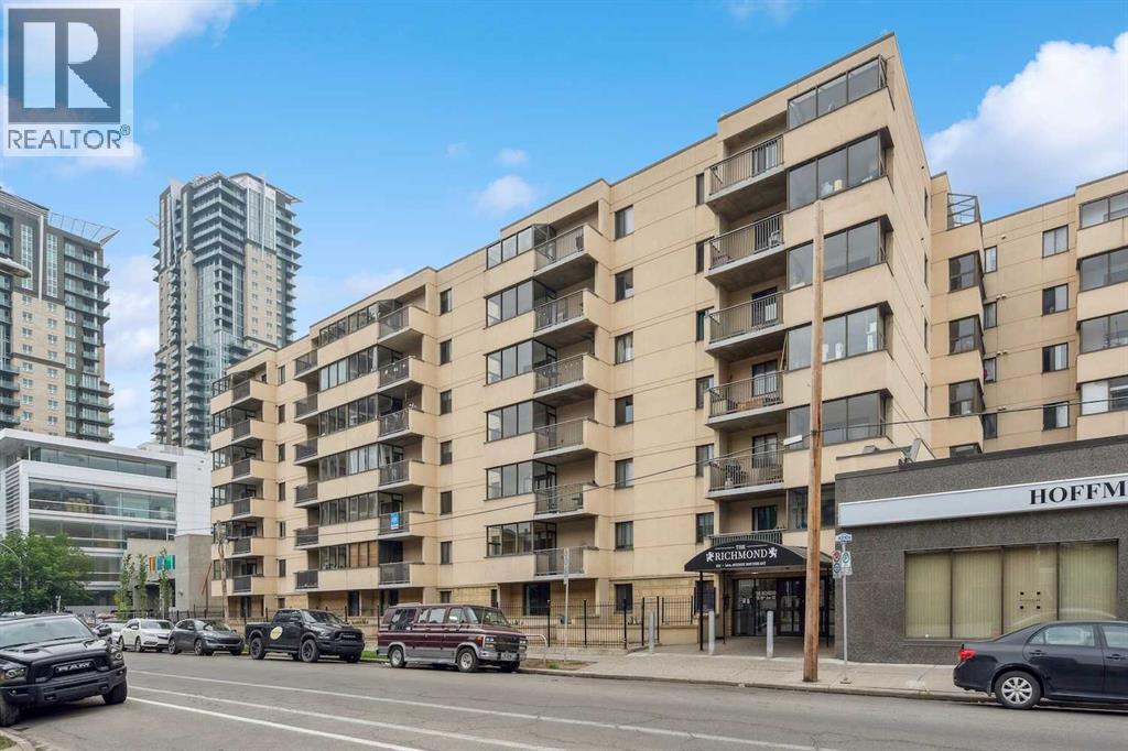 Single Family House for Sale in    Avenue SE Beltline Calgary 