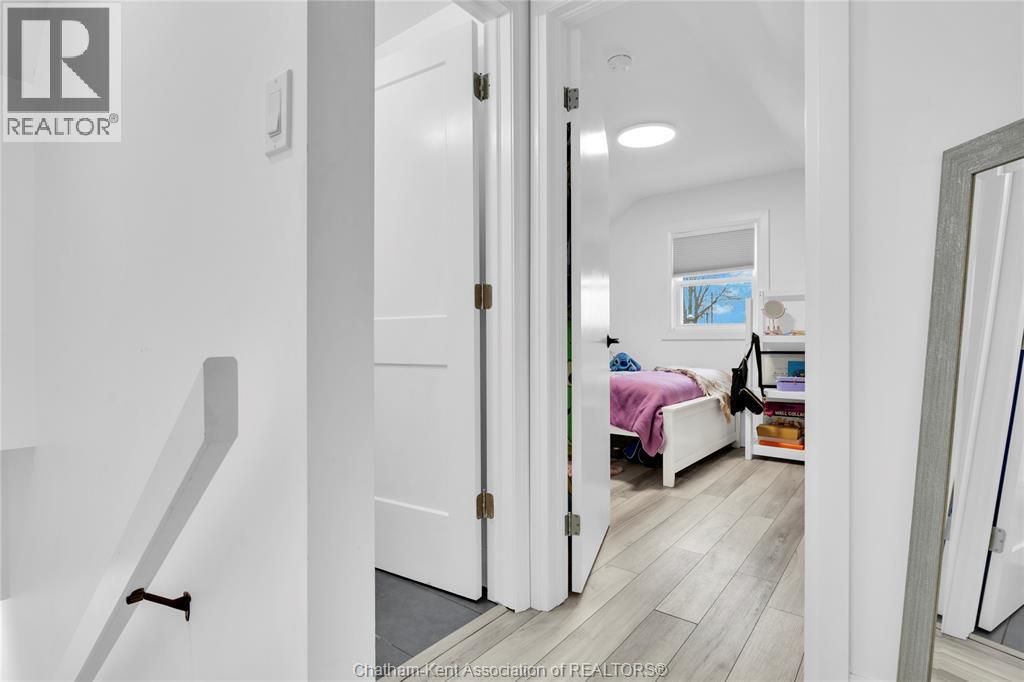 6 St Marie STREET - 20