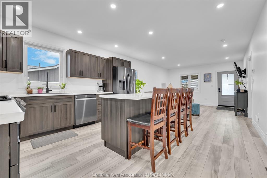 6 St Marie STREET - 8