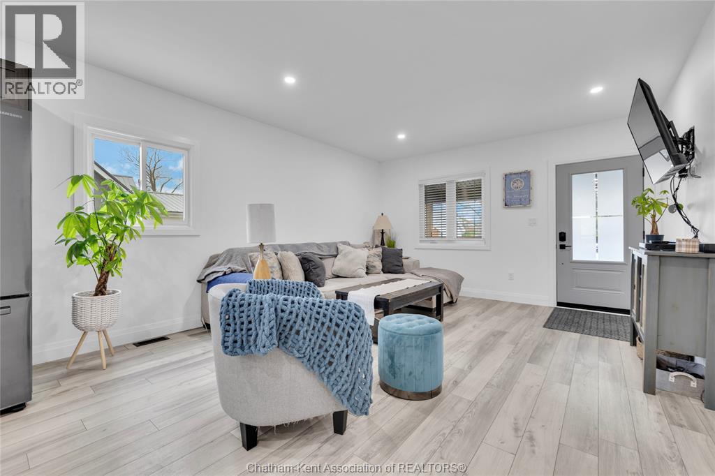 6 St Marie STREET - 9