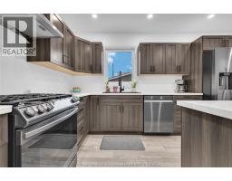 Kitchen - 6 St Marie Street, Tilbury, ON N0P2L0 Photo 7