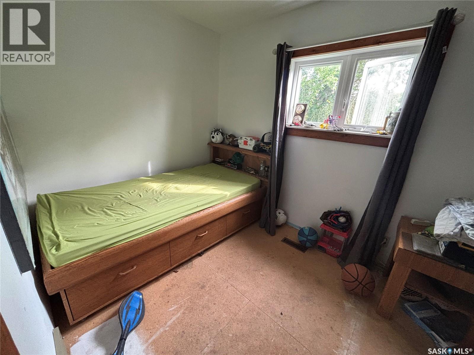 202 Dixon AVENUE — photo 14