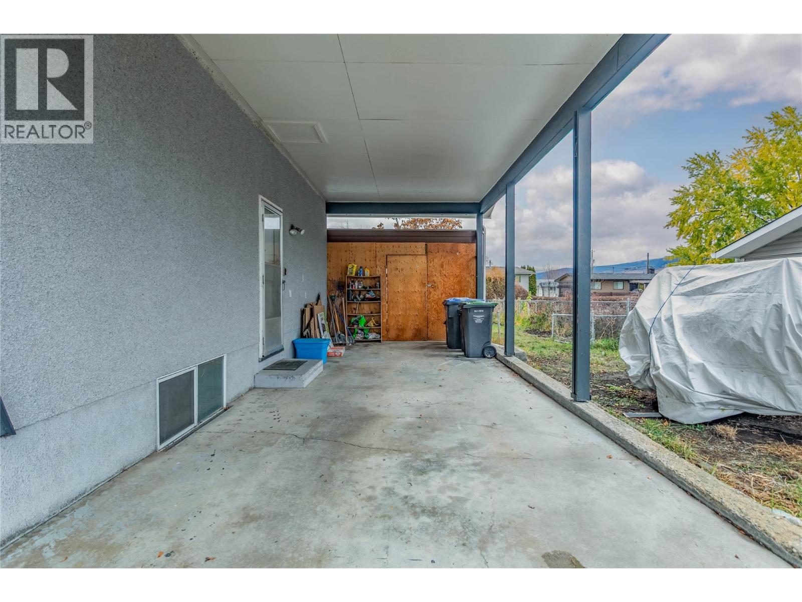 250 Husch Road, Kelowna