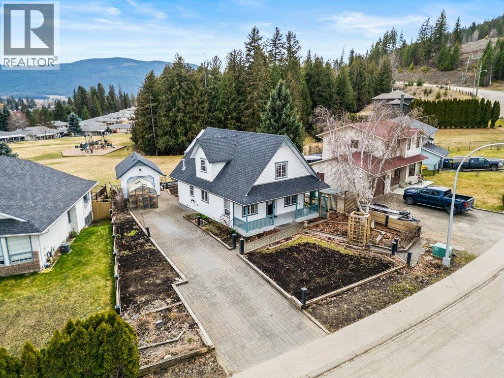 2392 Cedar Ridge Street, Lumby