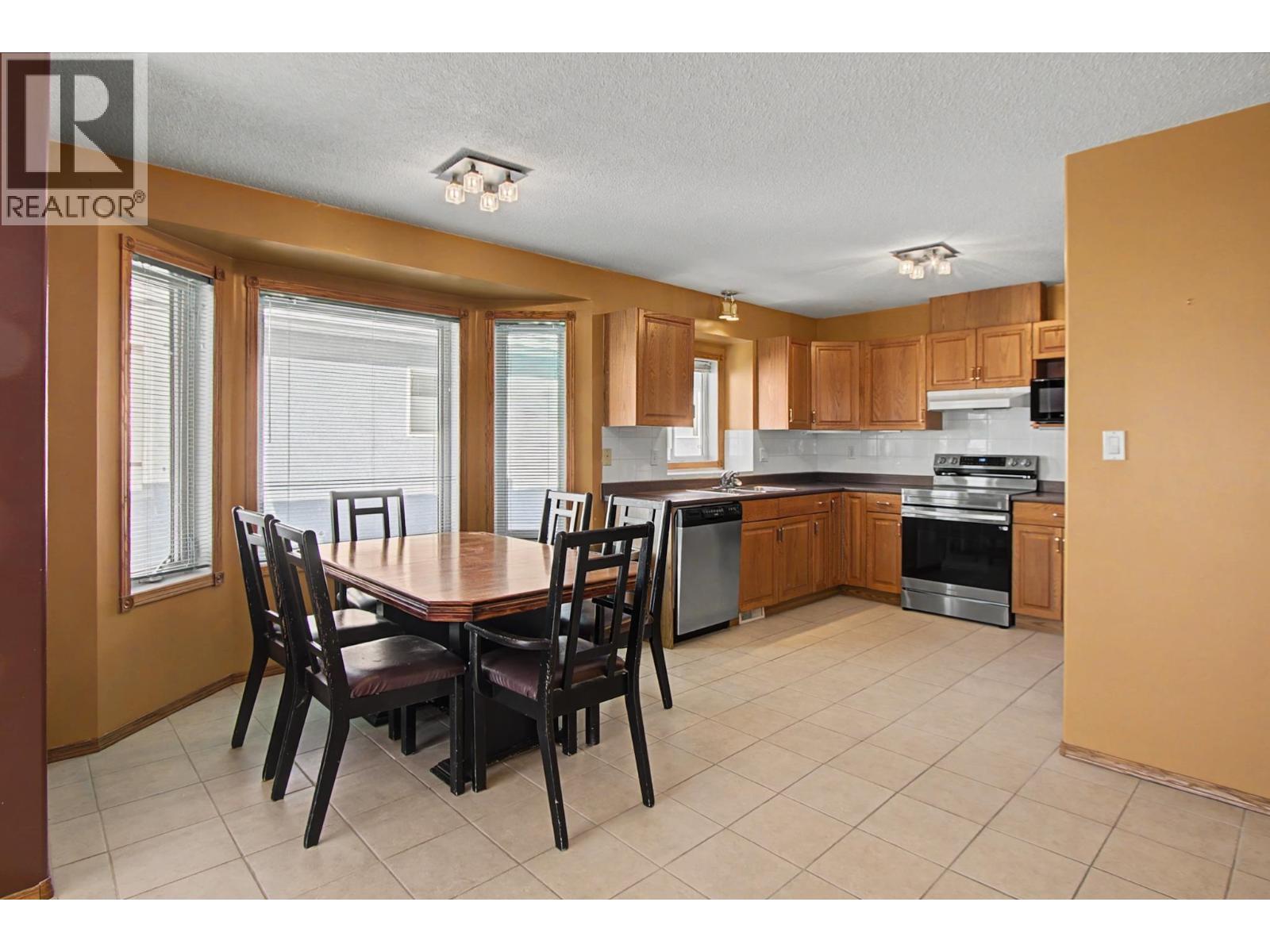 #108 6450 DAWSON ROAD - 7