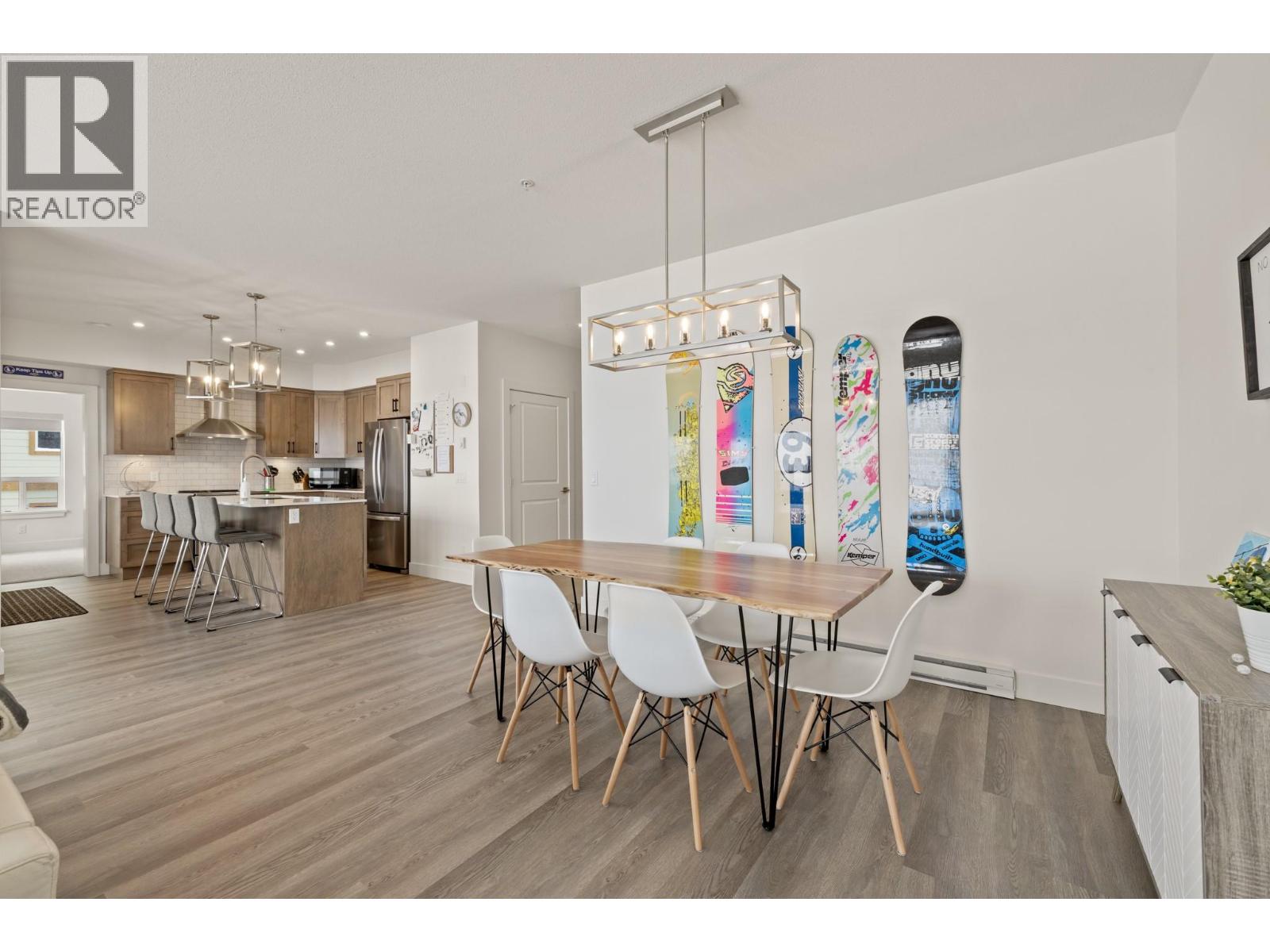 1B 5075 Snowbird Way, Big White