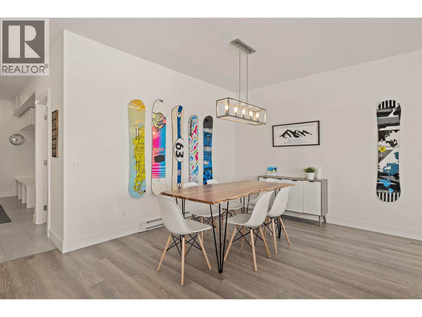 1B 5075 Snowbird Way, Big White