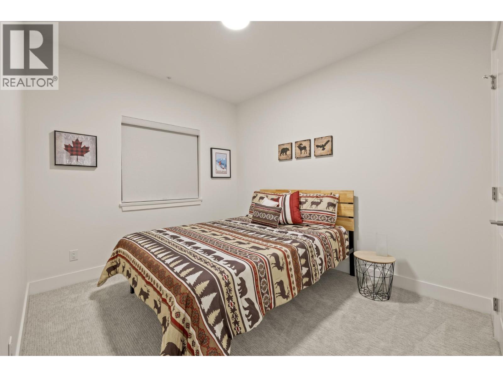 1B 5075 Snowbird Way, Big White