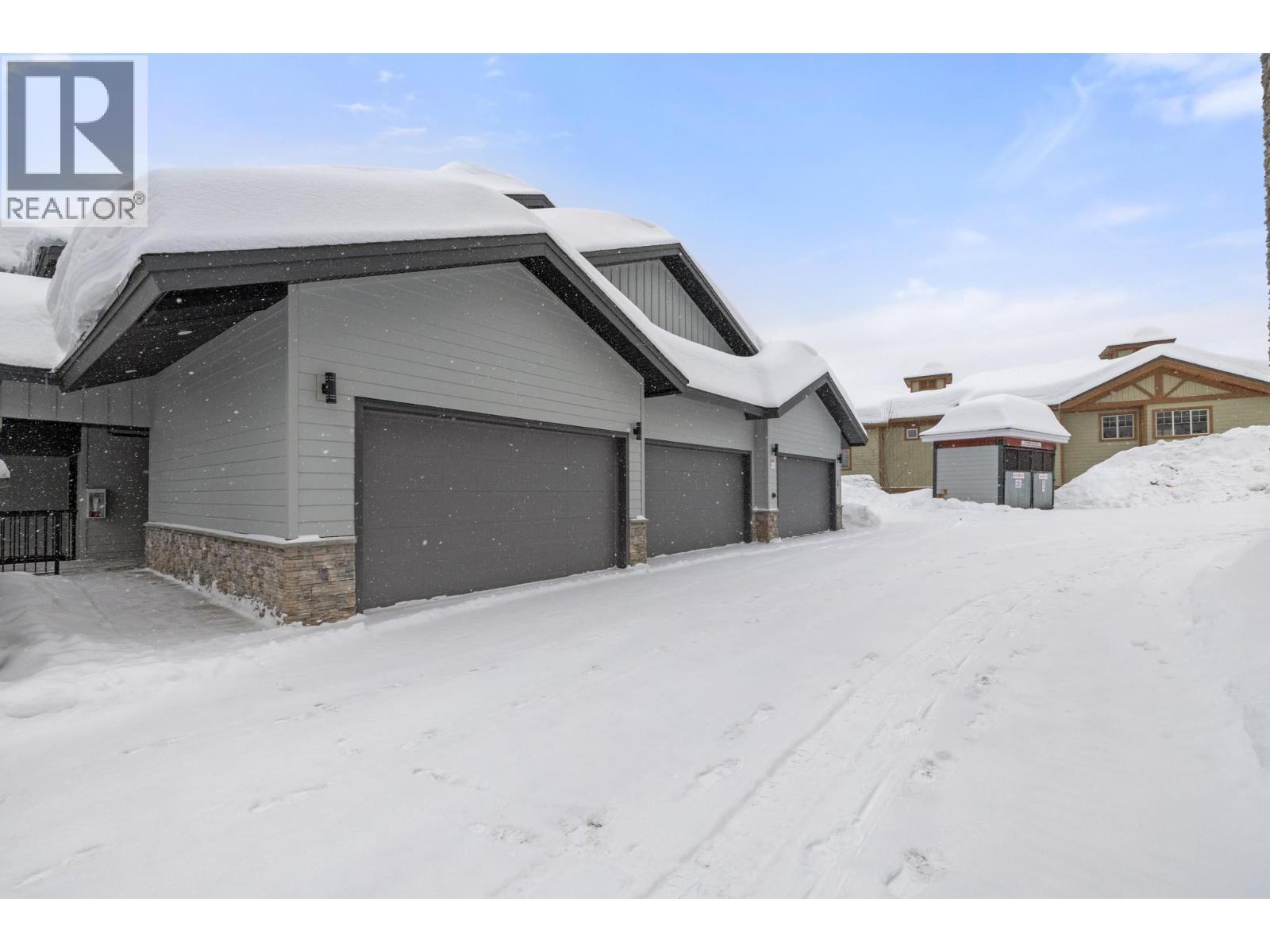 1B 5075 Snowbird Way, Big White