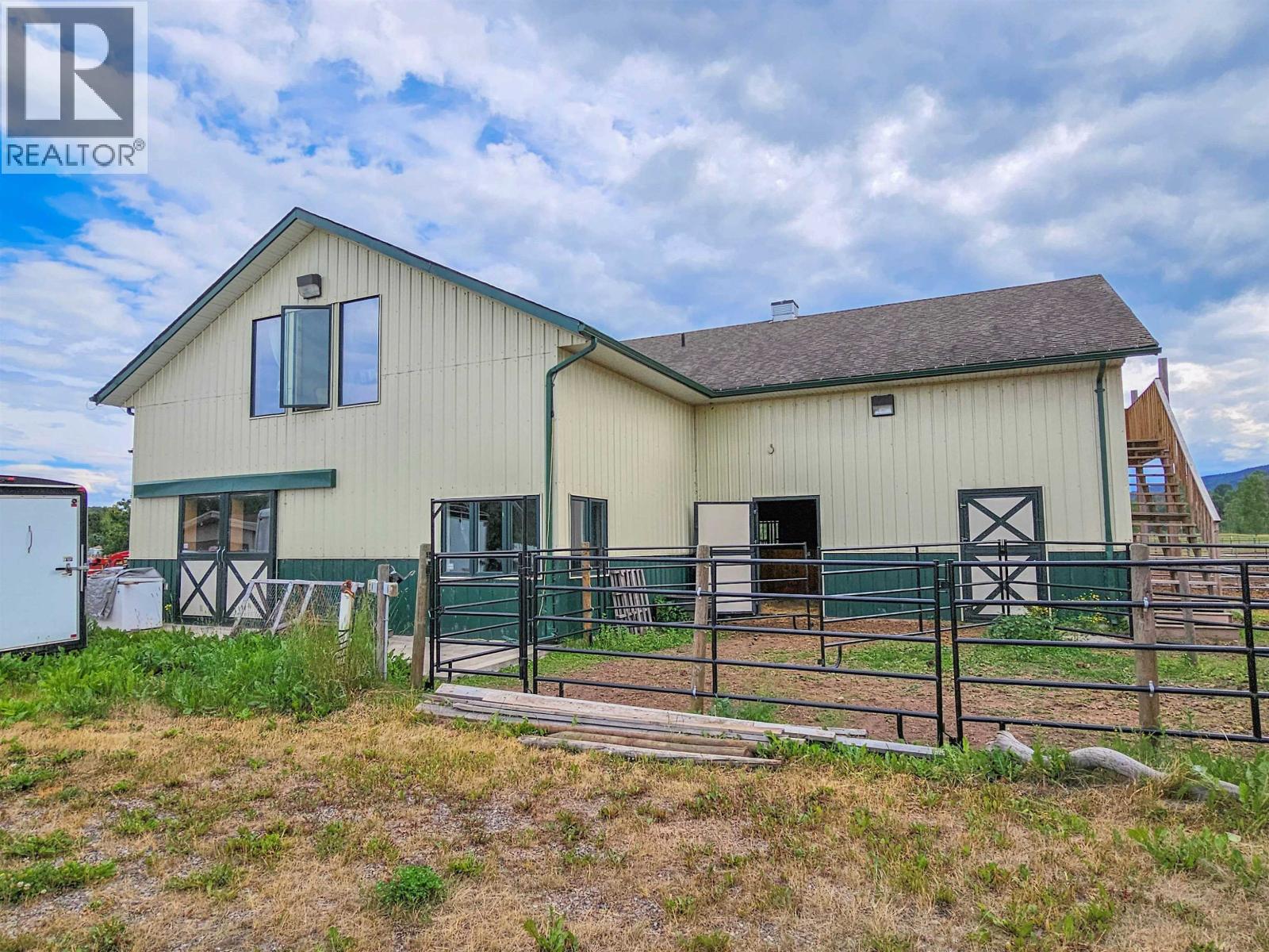 2805 DOHLER Road, Smithers