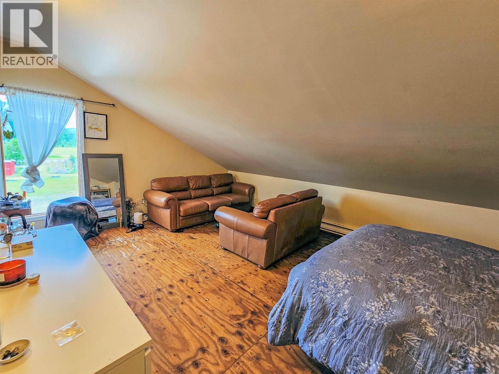 2805 DOHLER Road, Smithers