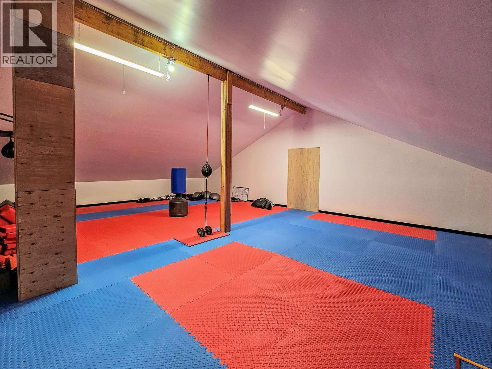 2805 DOHLER Road, Smithers