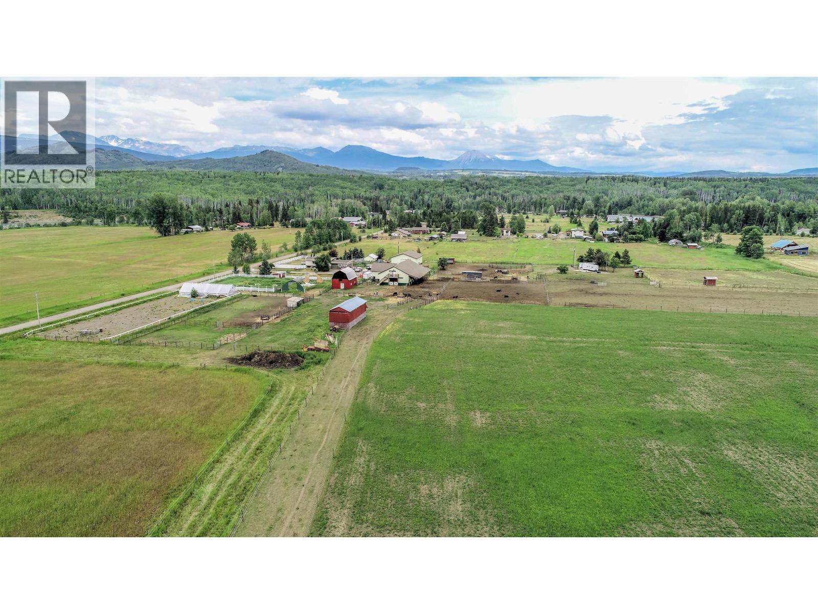 2805 DOHLER Road, Smithers