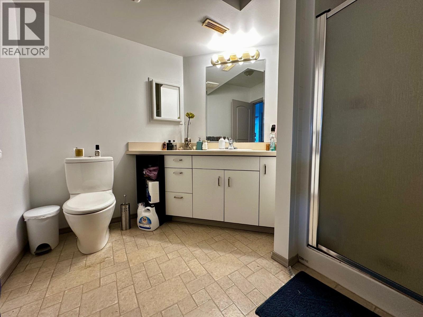 #A-B-3640 VICTORIA Drive, Smithers