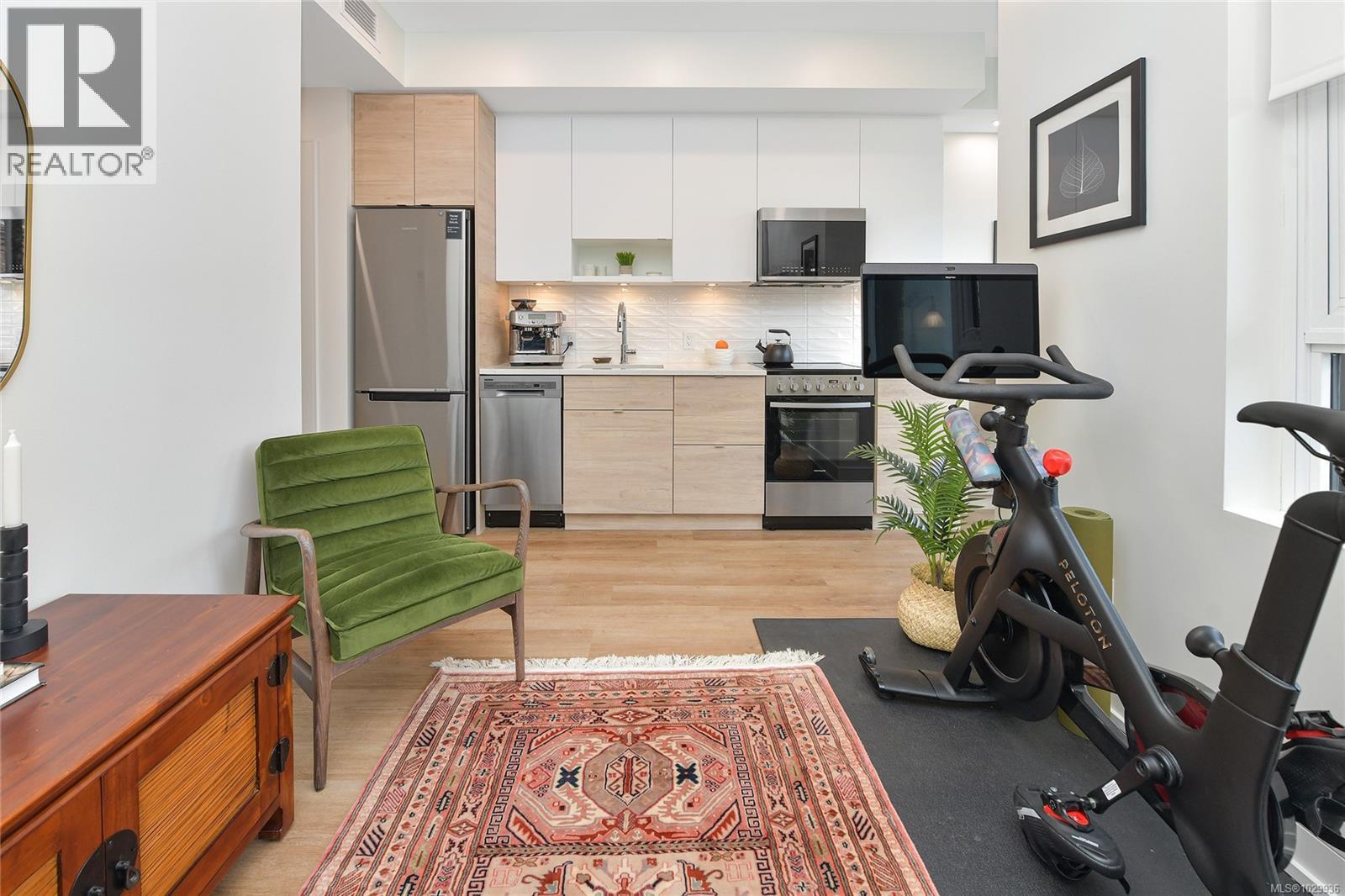 601 1628 Store Street, Victoria