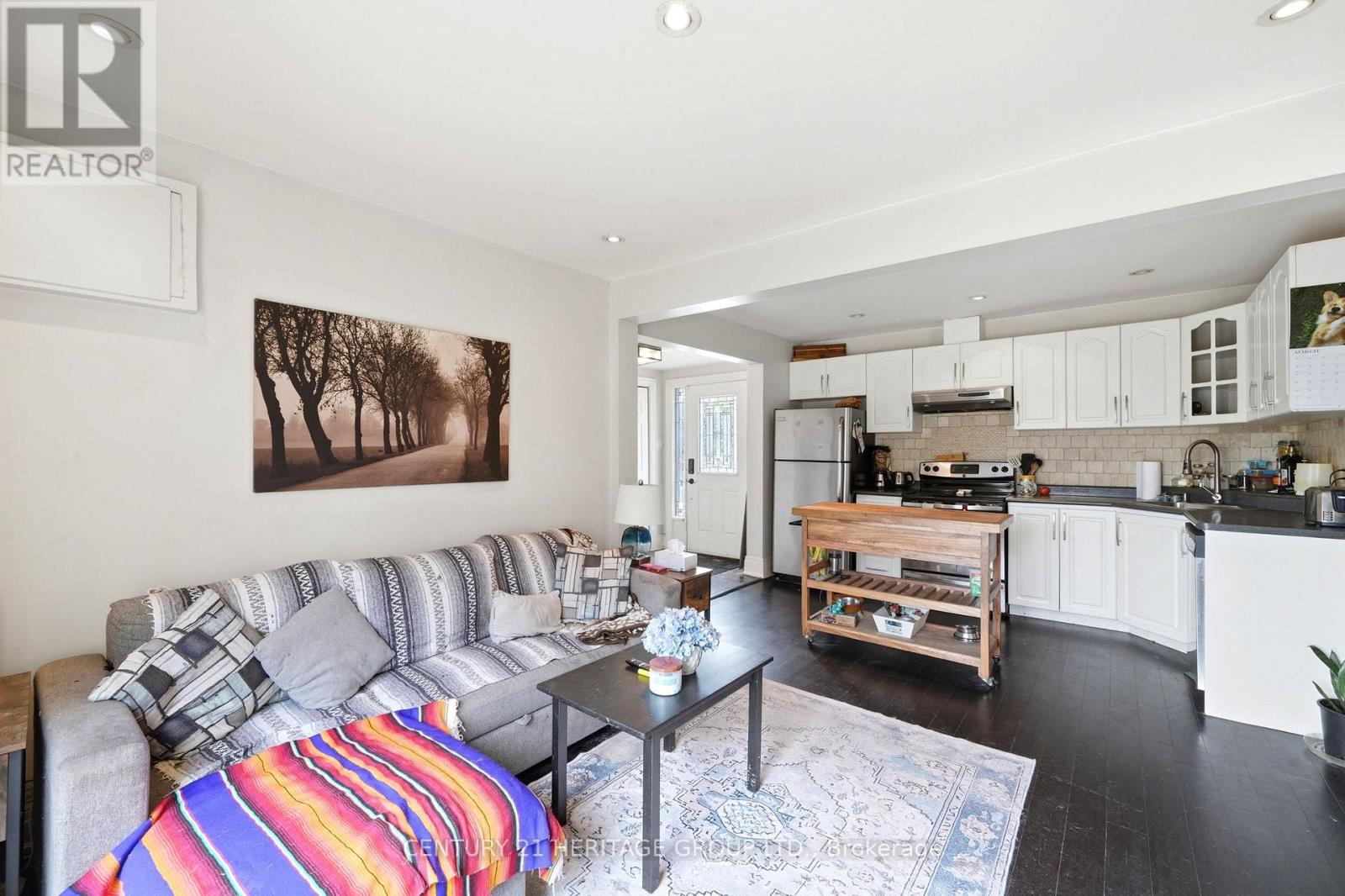 143 SILAS BOULEVARD - 9