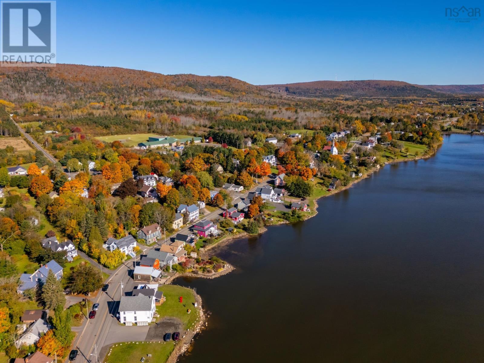 Property 38 of 44 of 5360 Granville Road