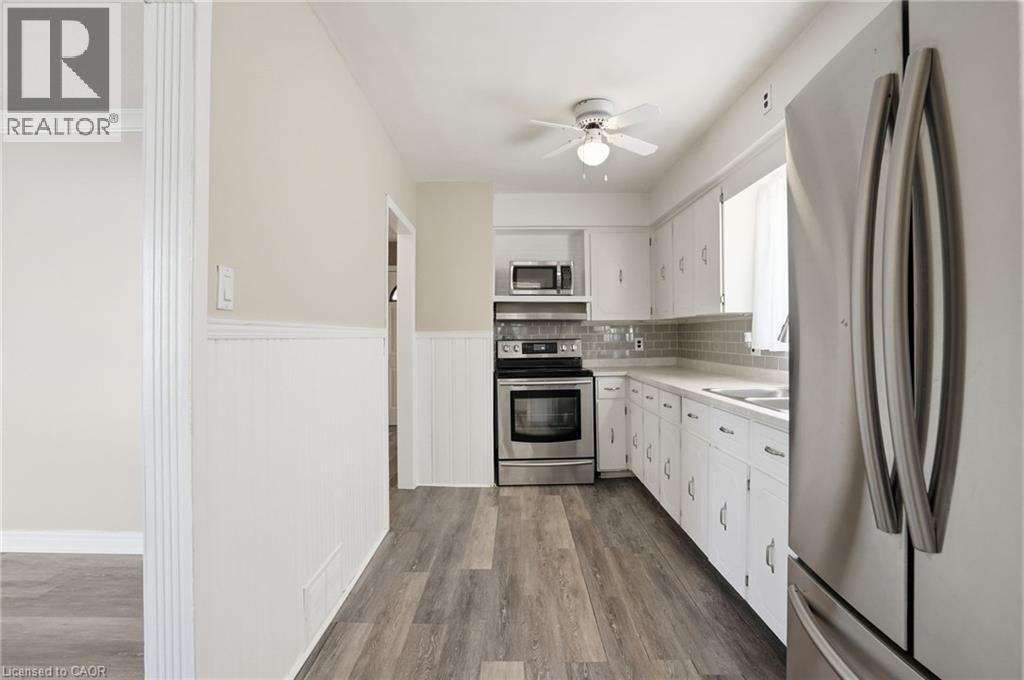 176 ADAIR Avenue N - 6