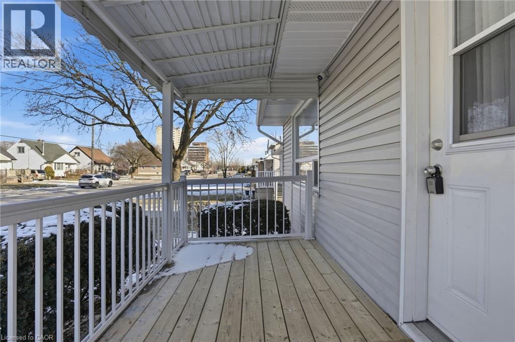 176 ADAIR Avenue N - 5