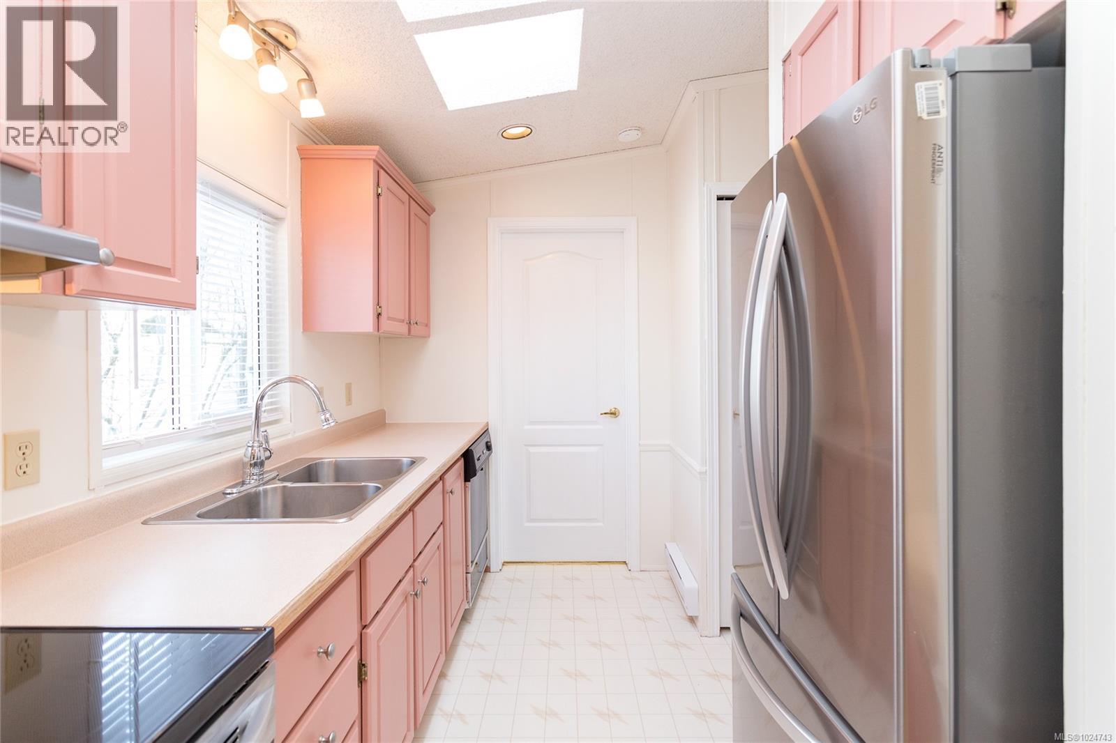 50 7583 Central Saanich Road, Central Saanich