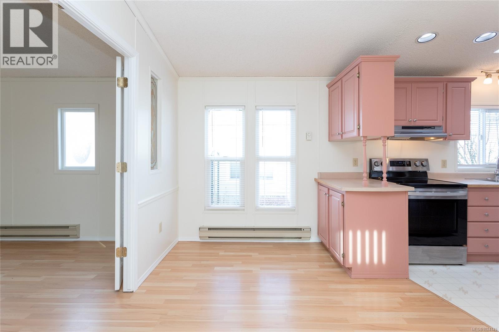 50 7583 Central Saanich Road, Central Saanich