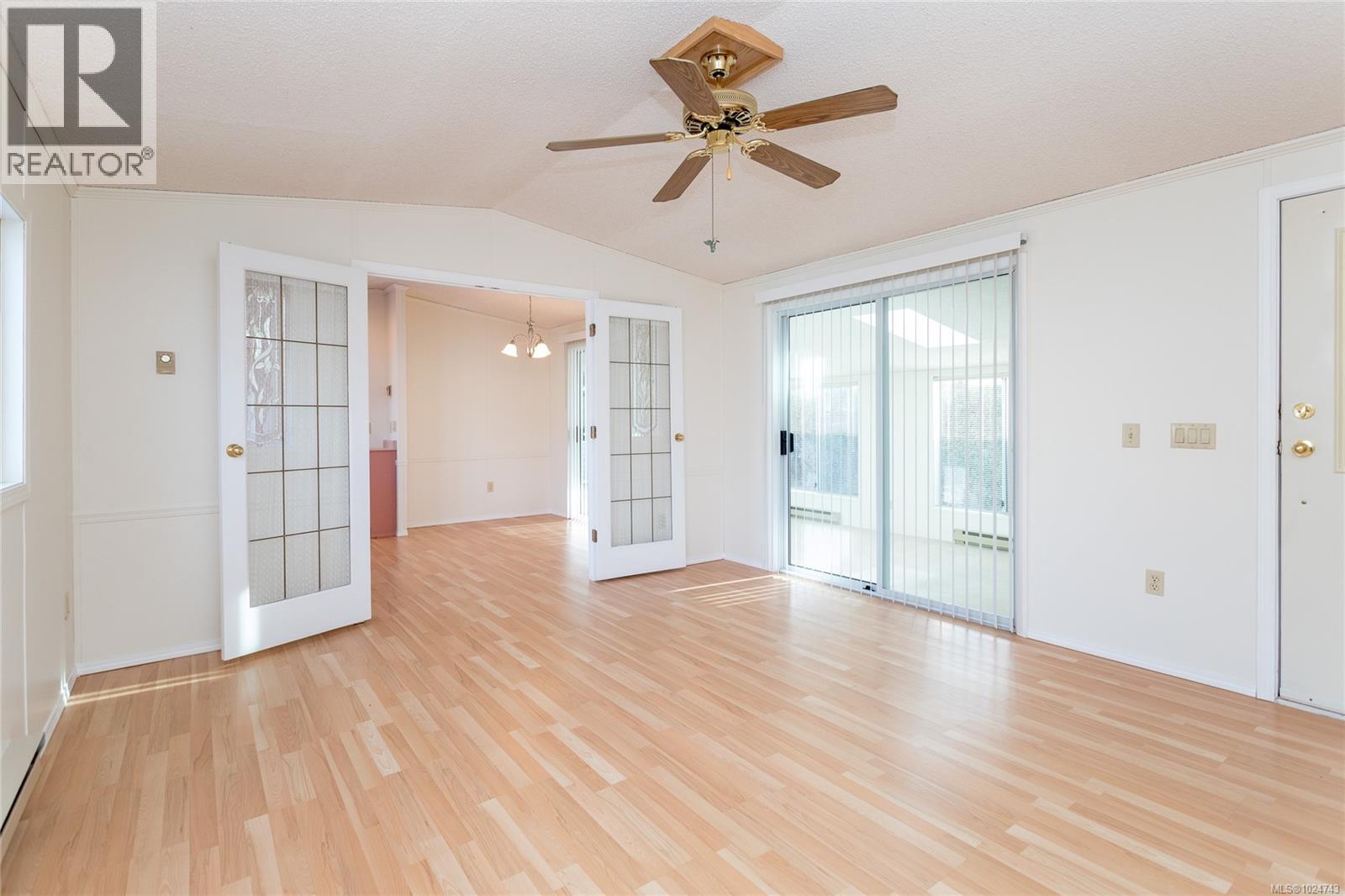 50 7583 Central Saanich Road, Central Saanich