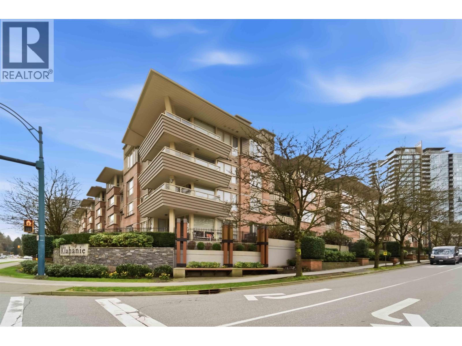 308 801 KLAHANIE Drive - main photo