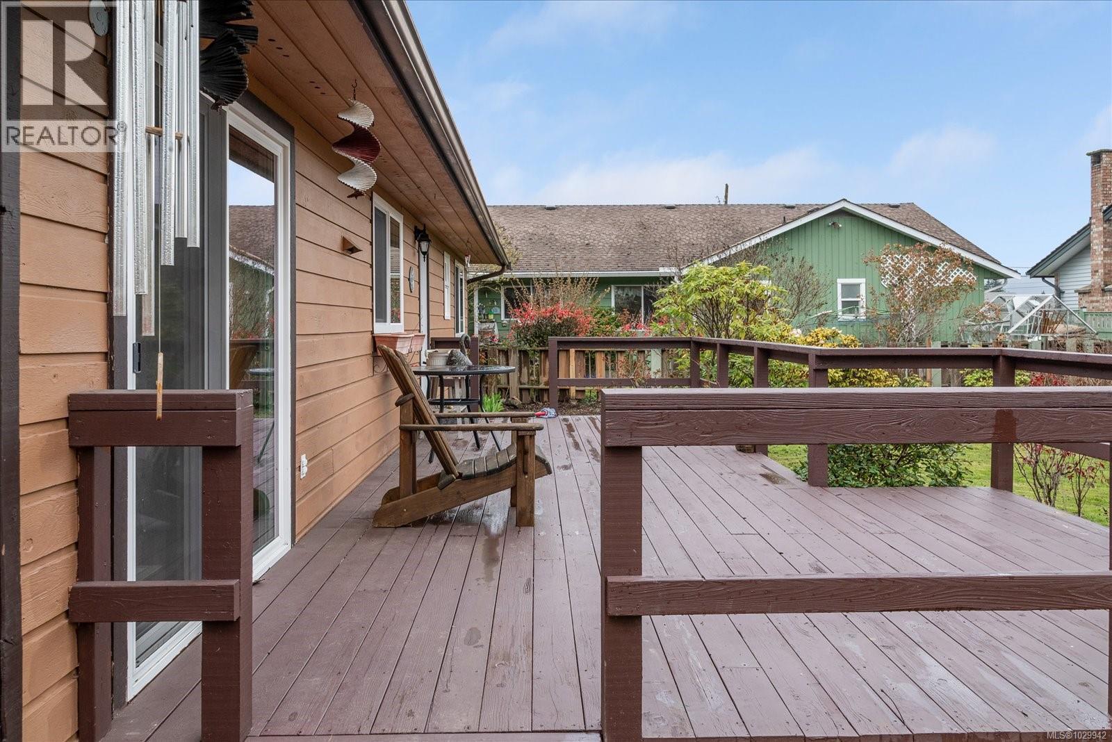 108 DAVIES LANE - 28