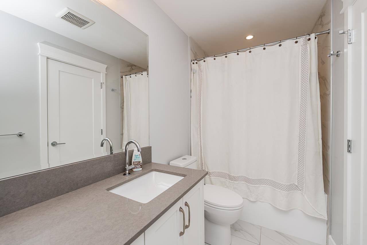 9 4750 228 STREET, Langley