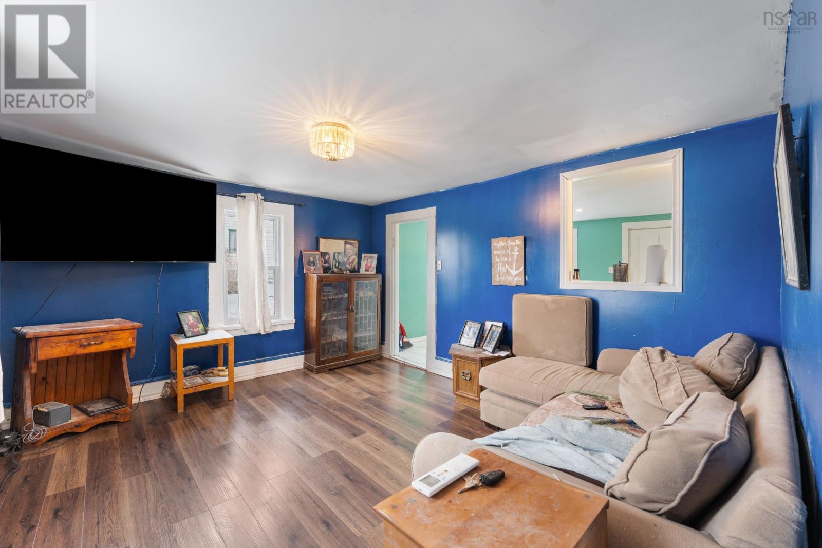 Property 11 of 24 of 3148 Highway 217