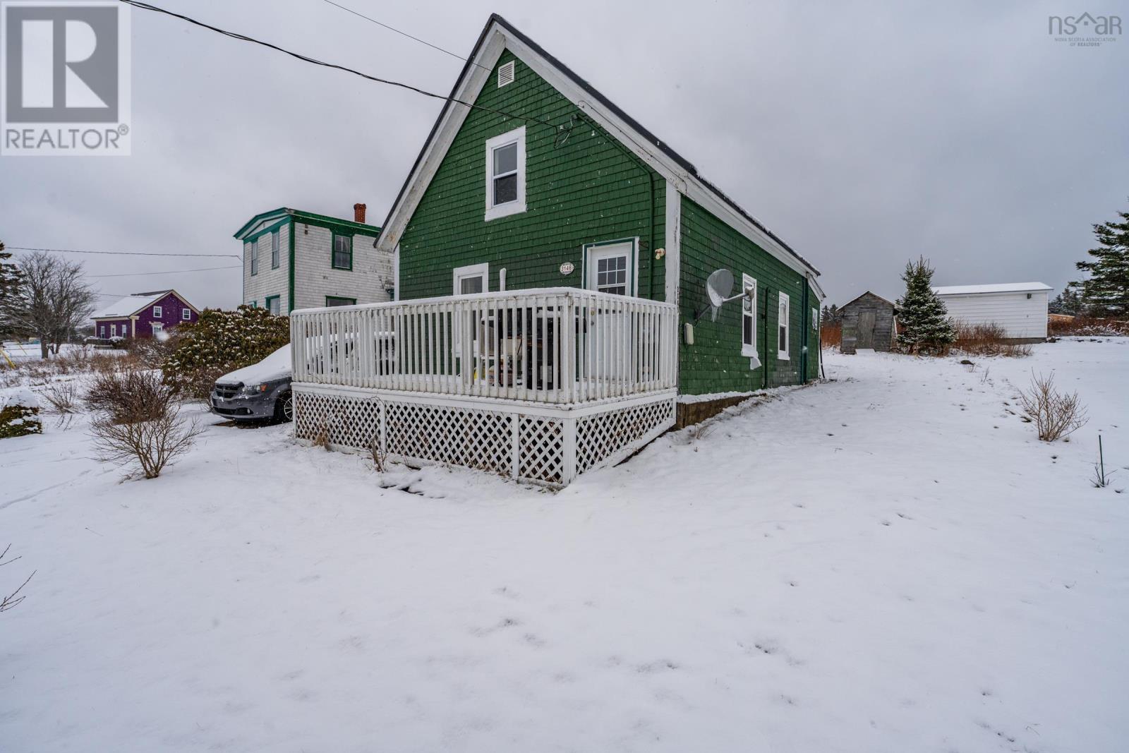 Property 21 of 24 of 3148 Highway 217