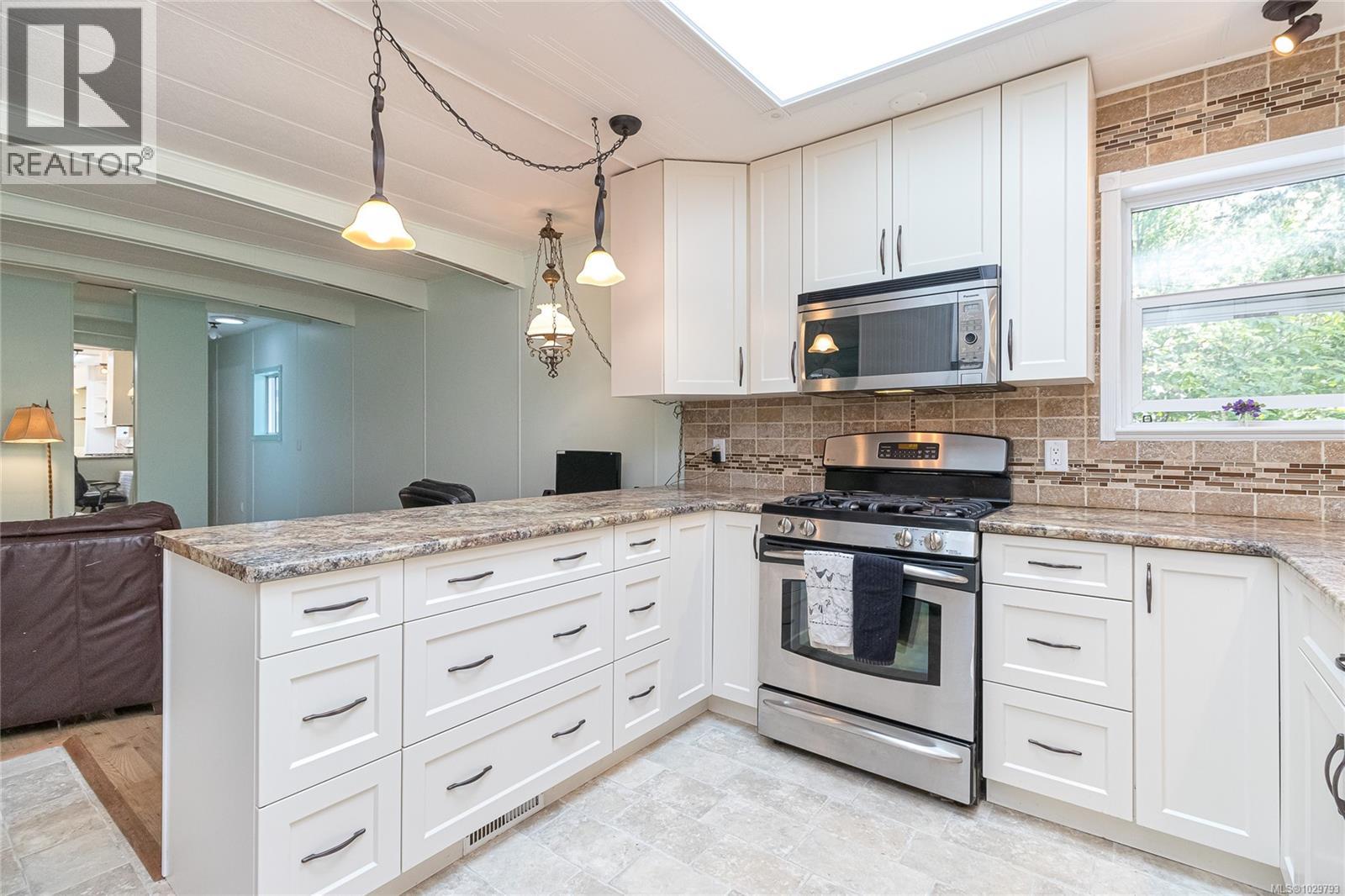 17 7142 Grant Road, Sooke