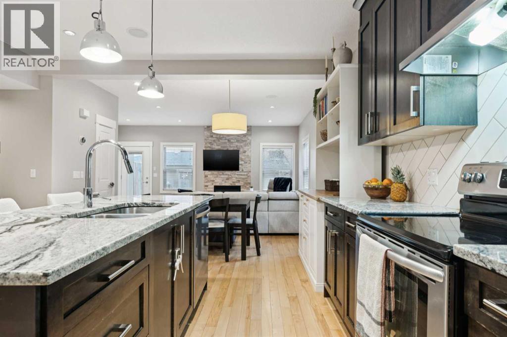 Single Family House for Sale in   Avenue NW Montgomery Calgary 