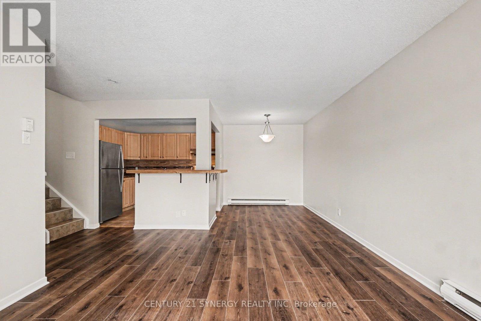 #10 776 ST JEAN STREET - 12