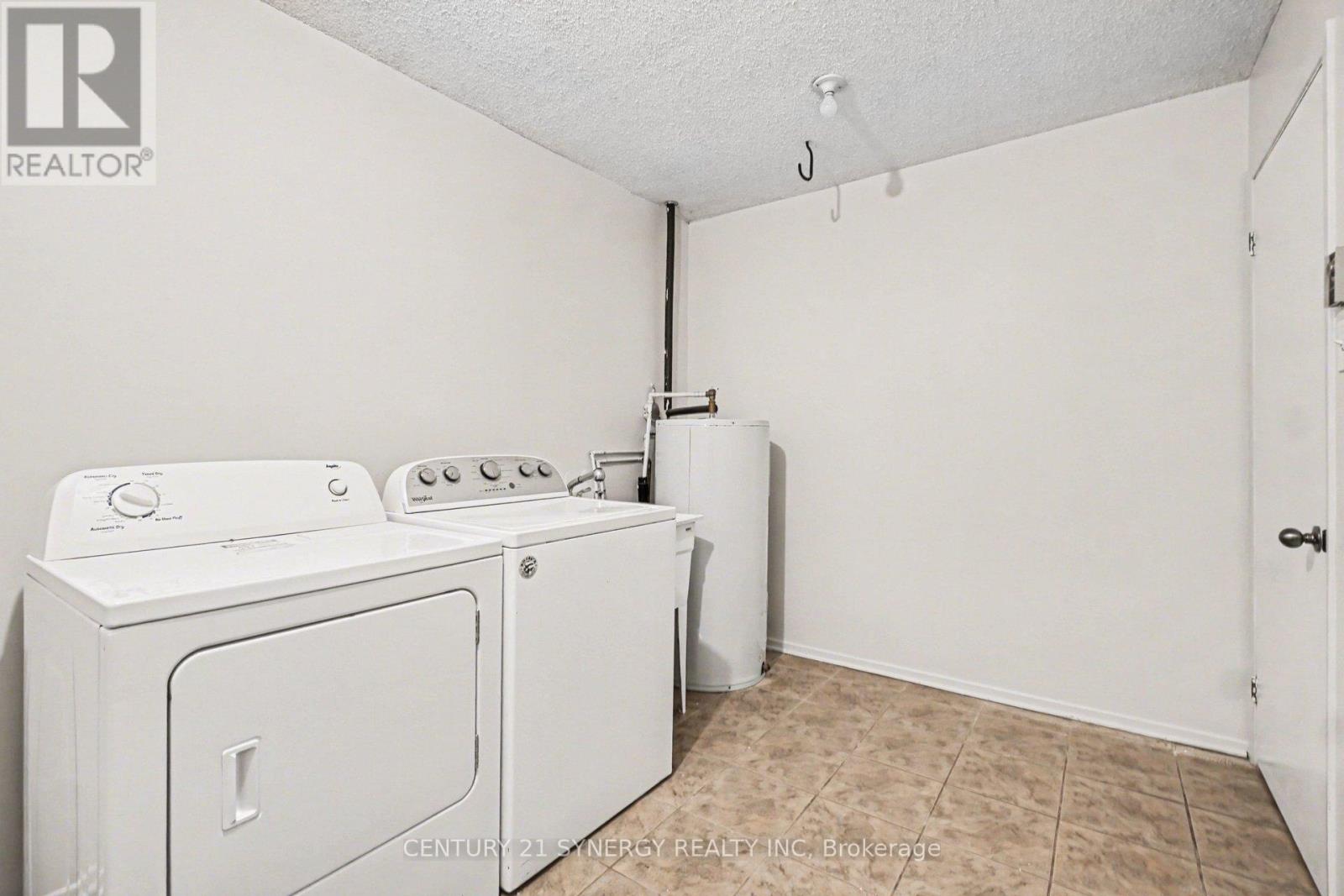 #10 776 ST JEAN STREET - 21