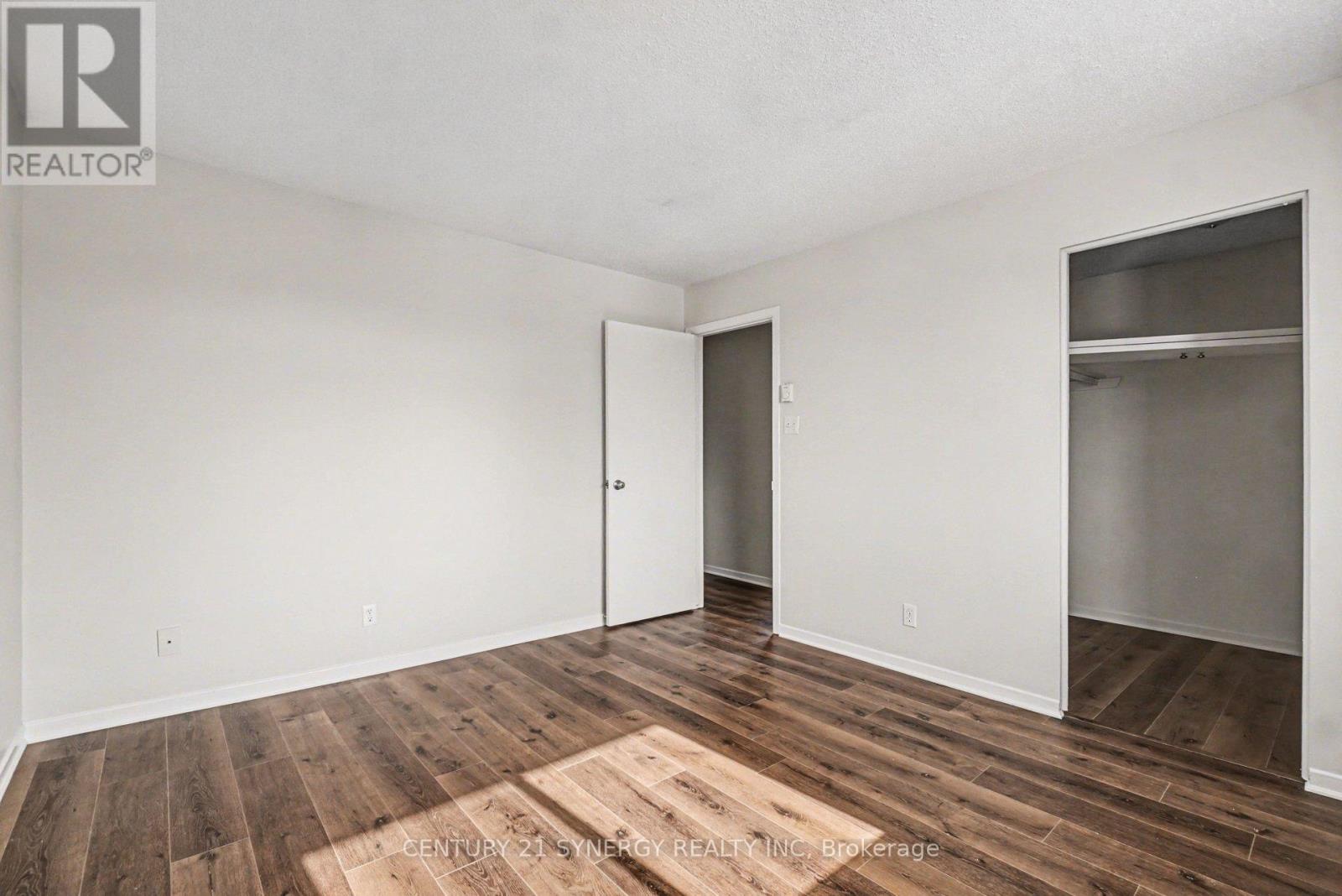 #10 776 ST JEAN STREET - 25